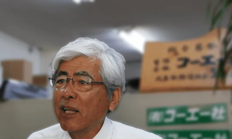 葬儀屋を始めたきっかけを語る上原康永社長