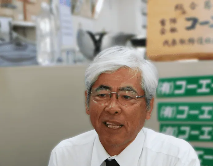 事前相談での工夫を、笑顔で語る上原康永社長