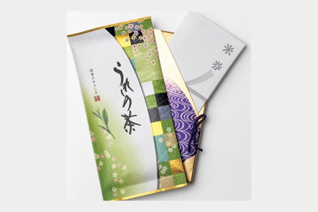 香典返しの返礼品のうれしの茶。掛け紙・包装を添えた煎茶のギフト